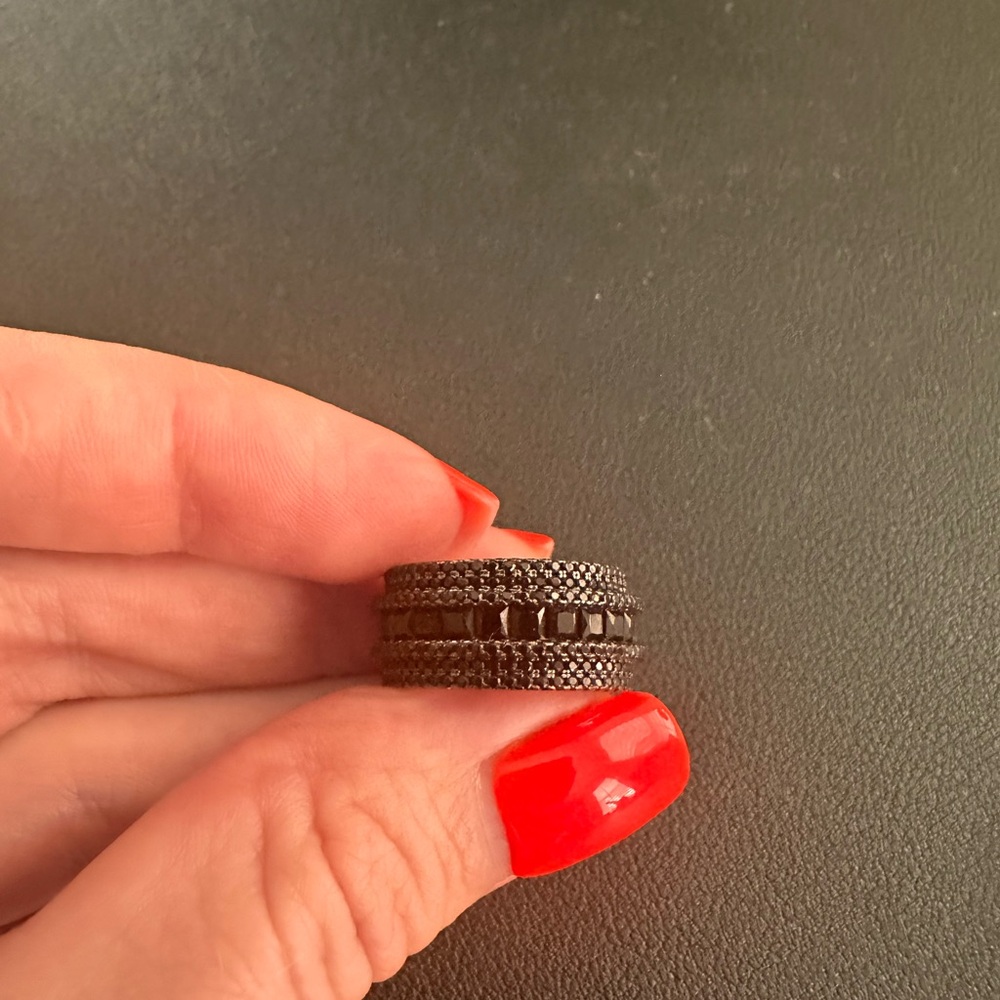 Black Textured Ring